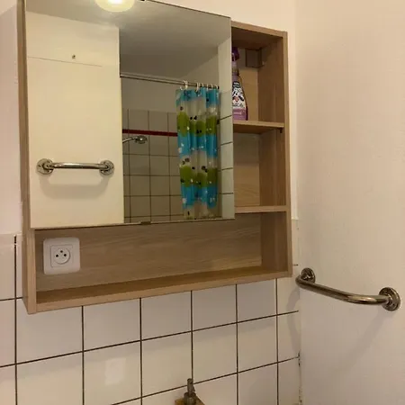 Apartment Studio Proche Gare Avec Parking Prive N°3
